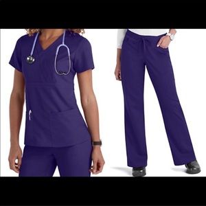 Grey’s Anatomy scrubs